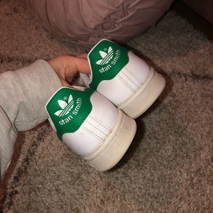 adidas stan smiths!!